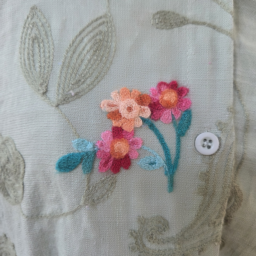 Anthropologie Kindred Floral Embroidered Button-Up Shirt - Picture 4 of 6
